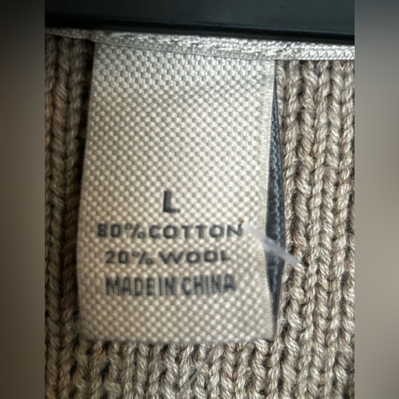 Men's Duluth Brigadier Shawl Collar Sweater Tan/Brown size L NWT - Picture 3 of 5